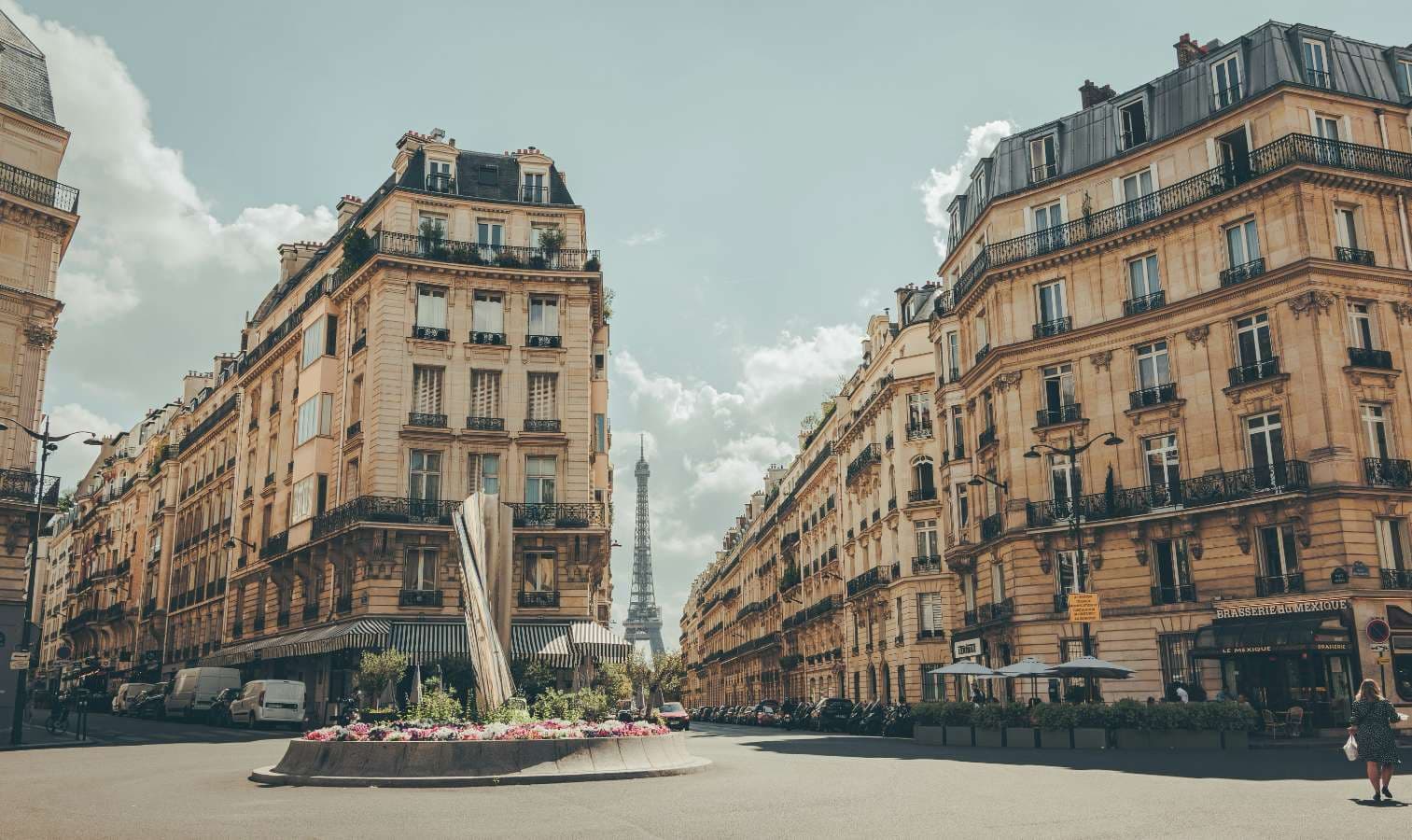 Luxury taxi service in France